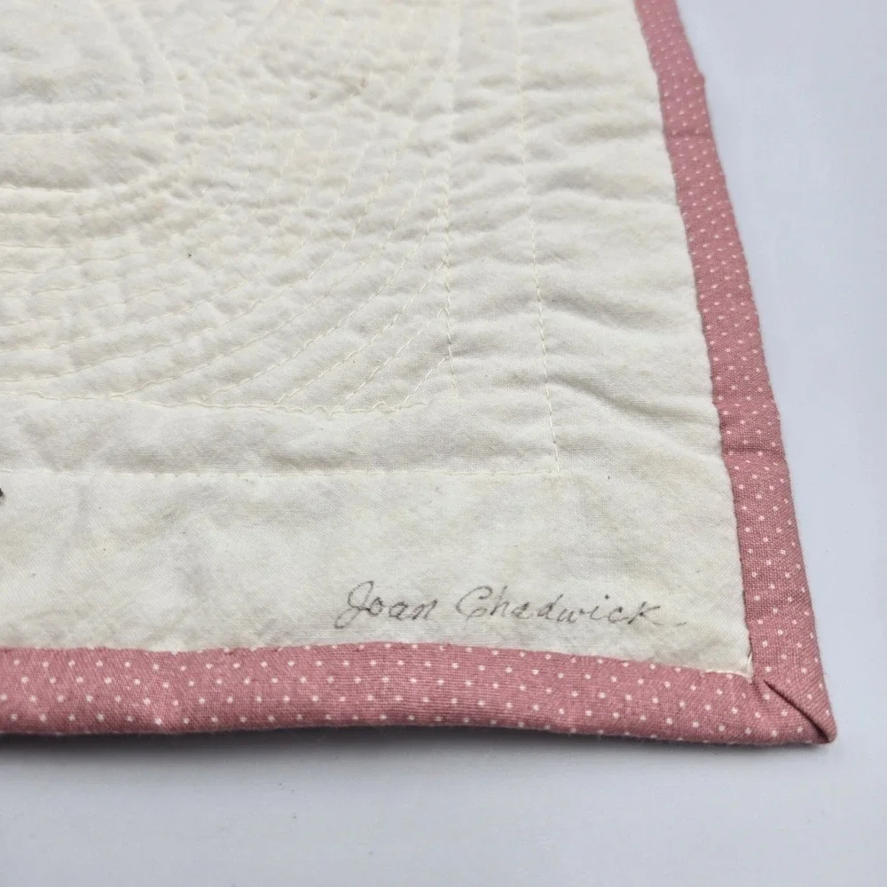 Vtg 92 Handmade Quilt Square‎ Hanging Wood Heart Wall Mount Cottagecore Granny
